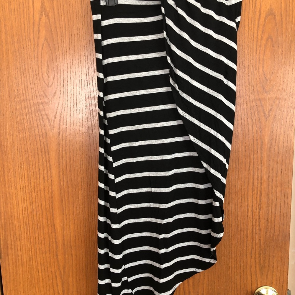bobeau Black and White Striped Asymmetrical Skirt